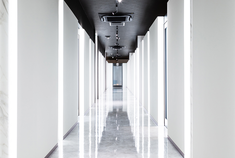 ライザップウーマン銀座店の廊下